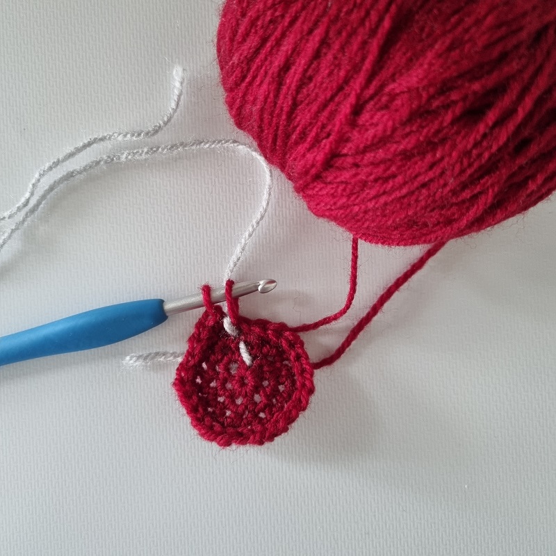 yarn scrap stitch holder